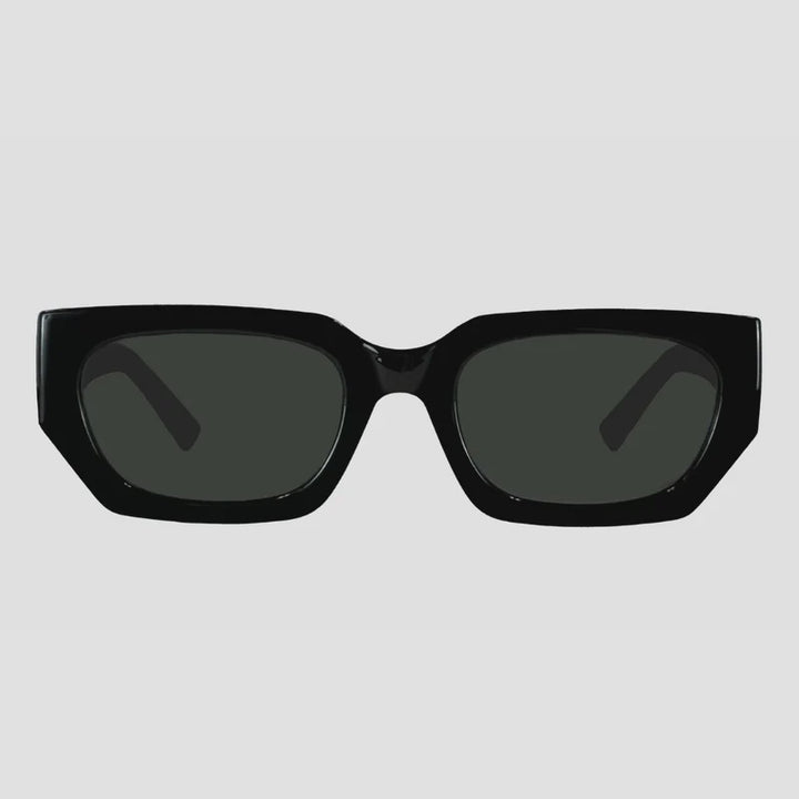 Carve Vinca Gloss Black-Grey Lens