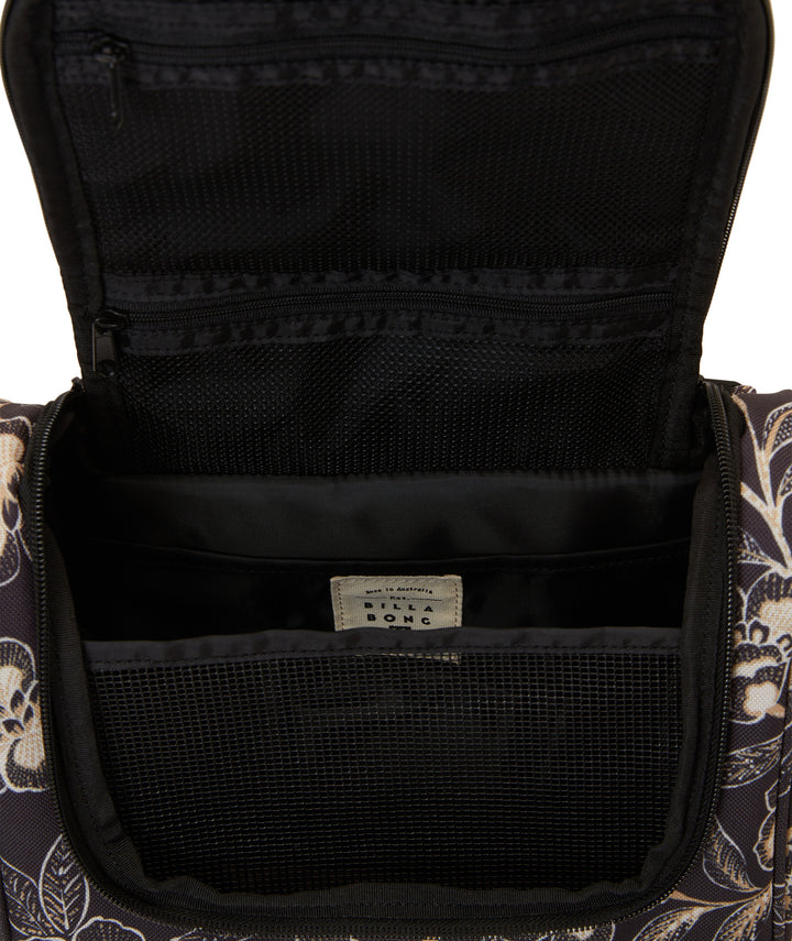 Billabong Travel Beauty