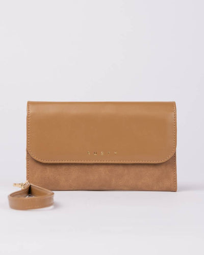 Rusty Aria Suede Travel Wallet