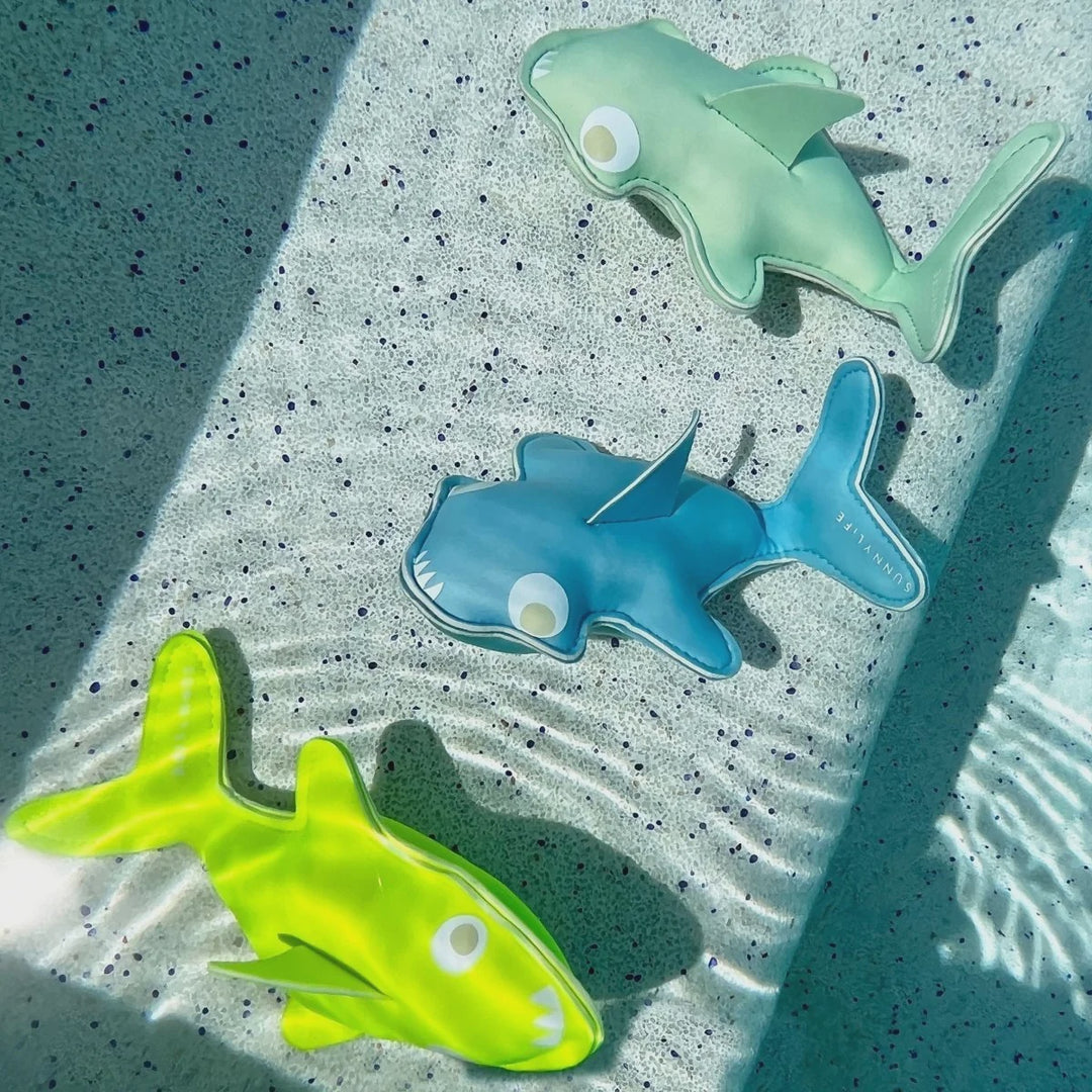 Sunnylife Dive Buddies Salty the Shark