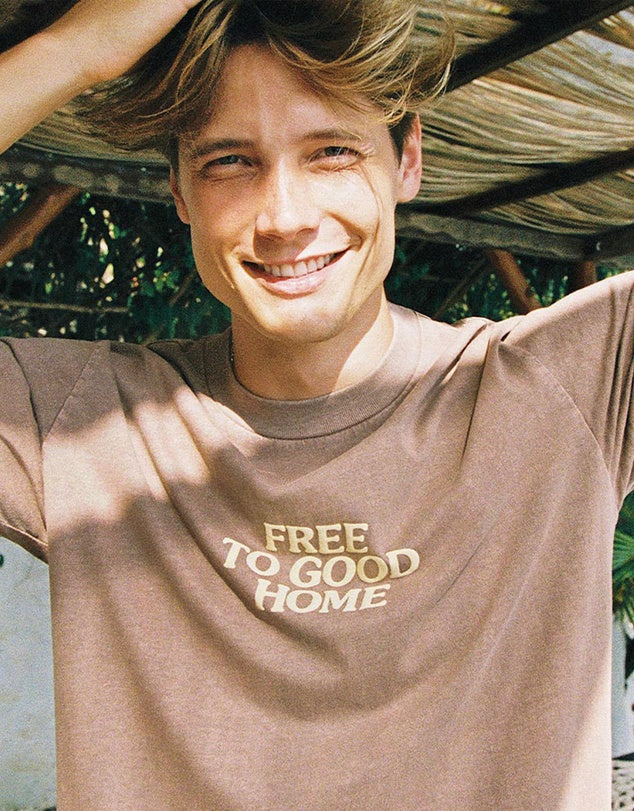 Skwosh Free To A Good Home Tee
