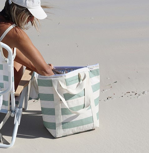 Sunnylife Light Cooler Tote La Palma Sage Stripe