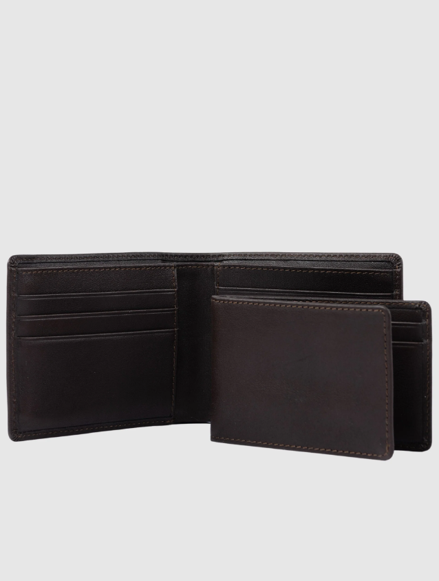 Rusty High River 2 Leather Wallet.