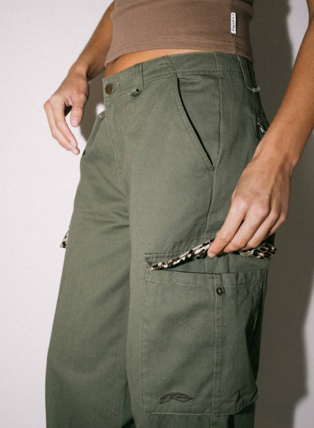 Rusty Tank Girl Low Rise Wide Fit Cargo Pant