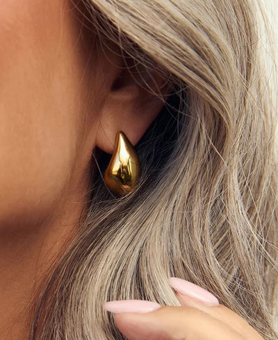 Arms Of Eve Delphine Gold Earrings
