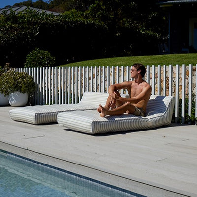 Sunnylife Luxe Lie-On Lounger La Palma Sage Stripe