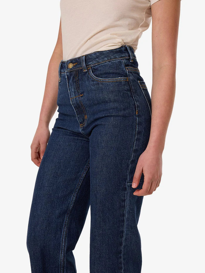 Thrills Cherry Stretch Jean