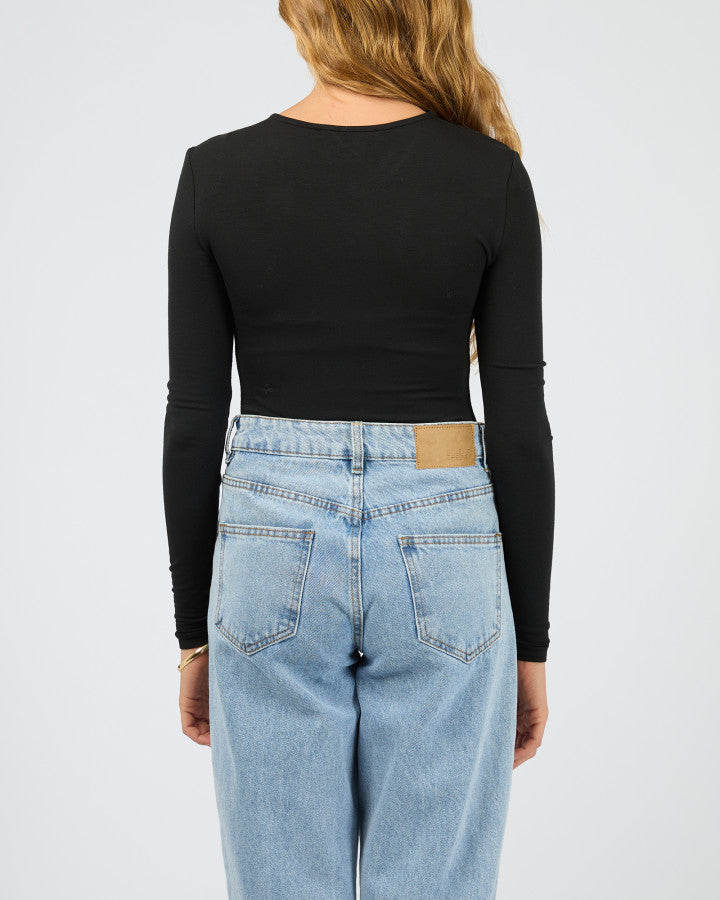 Silent Theory Atlas Long Sleeve Top