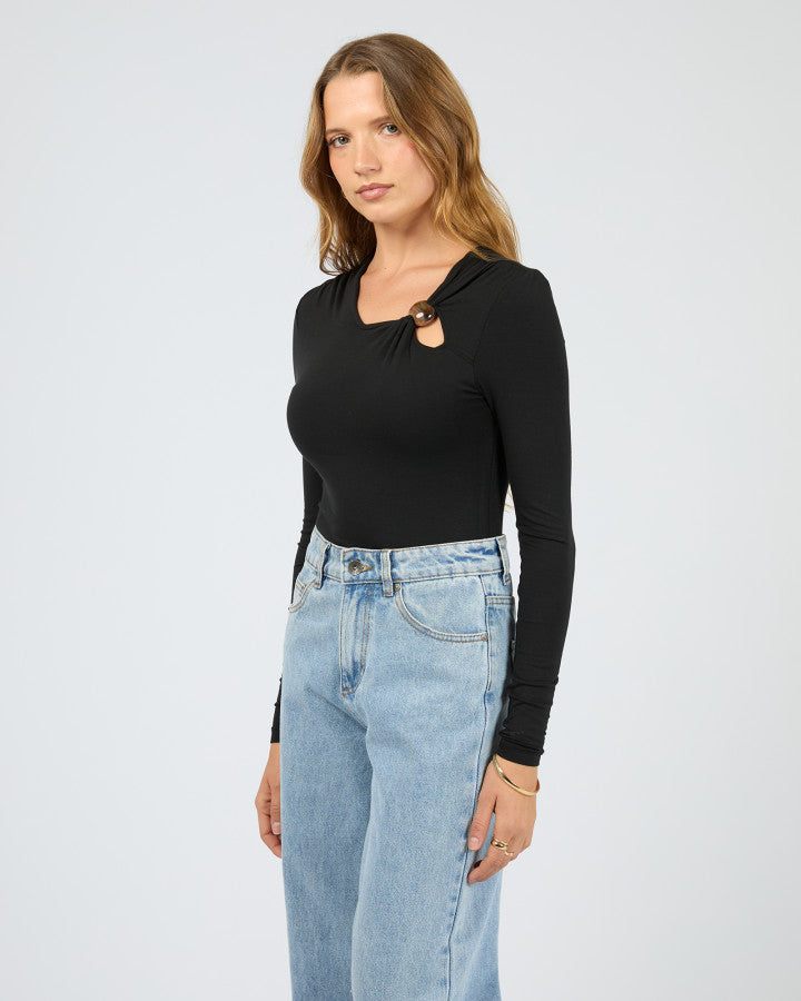 Silent Theory Atlas Long Sleeve Top