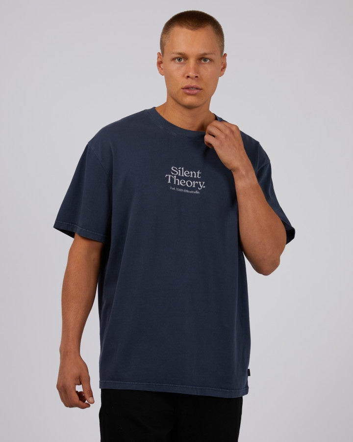 Silent Theory Classic Emb Tee