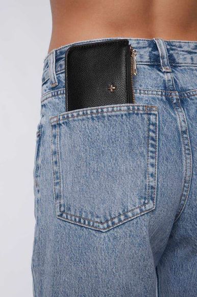 Peta + Jain Fitz CC Wallet