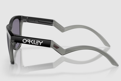 Oakley Frogskins Hybrid