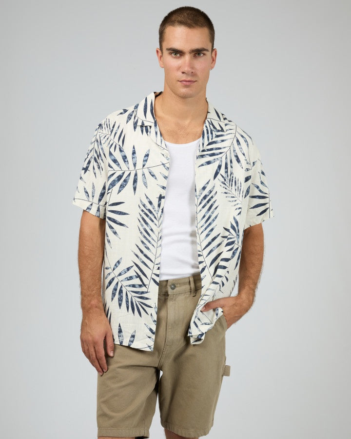 Silent Theory Resort Shirt