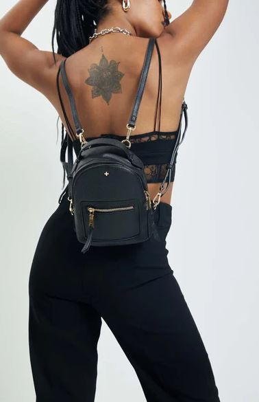 Peta + Jain Zoe