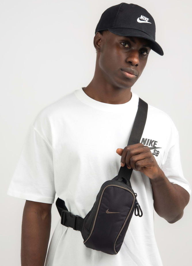 Nike Essentials Crossbody Bag