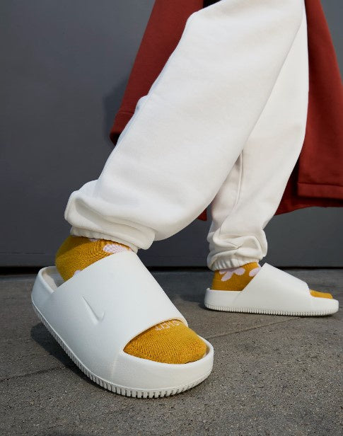 Nike Calm Slide