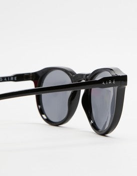 AIRE Nucleus Black