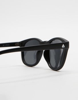 AIRE Draco Matte Black
