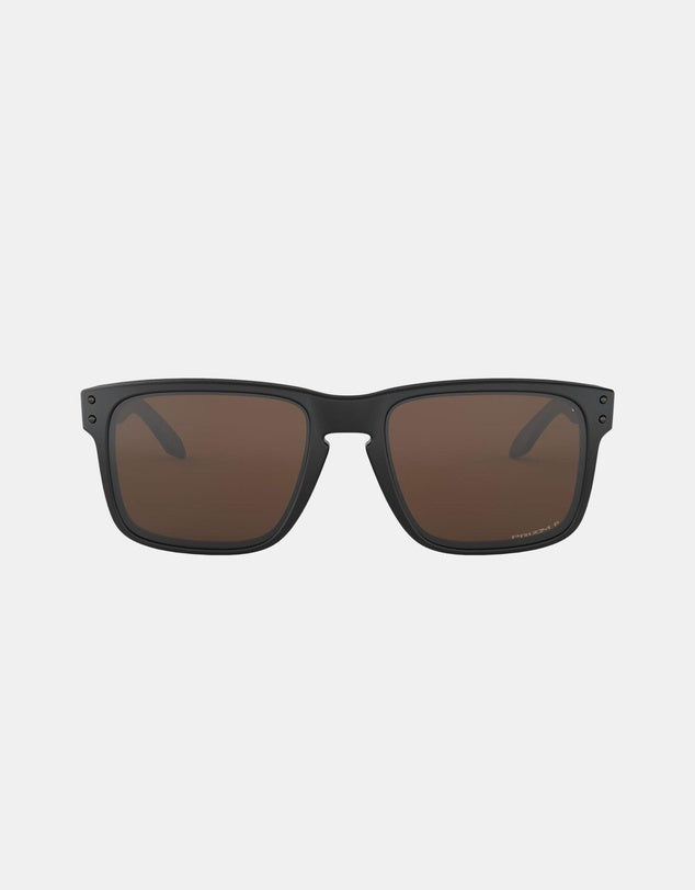 Oakley Holbrook